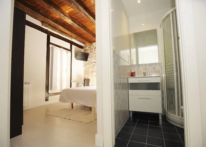 Artea Narrika 招待所 *